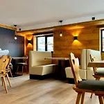 Hotell Alpen
